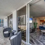 Iconic High Floor 3 Bedrooms In The Heart Of Miami